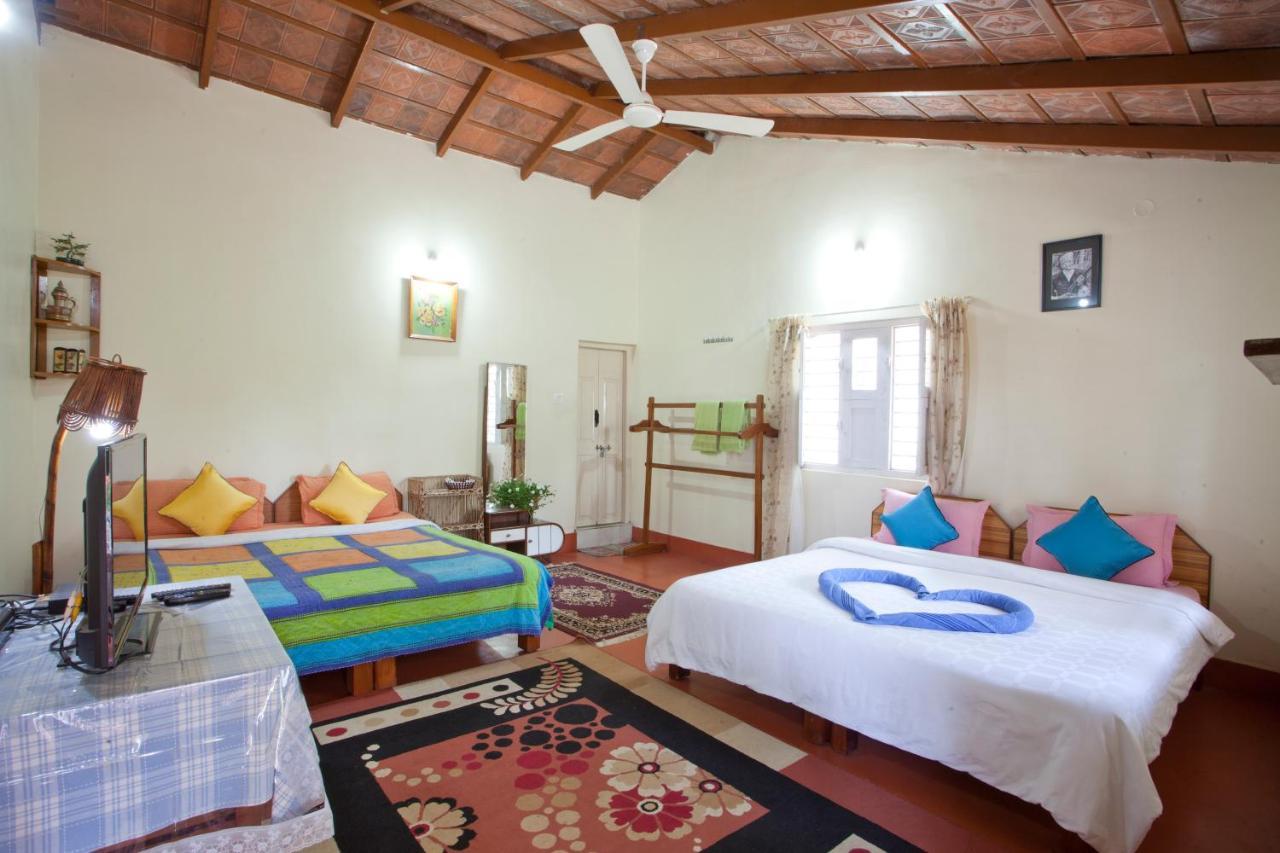 The Blue Mountains Estate Stay Madikeri Exteriör bild