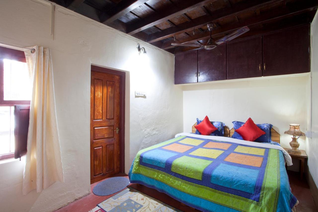 The Blue Mountains Estate Stay Madikeri Exteriör bild